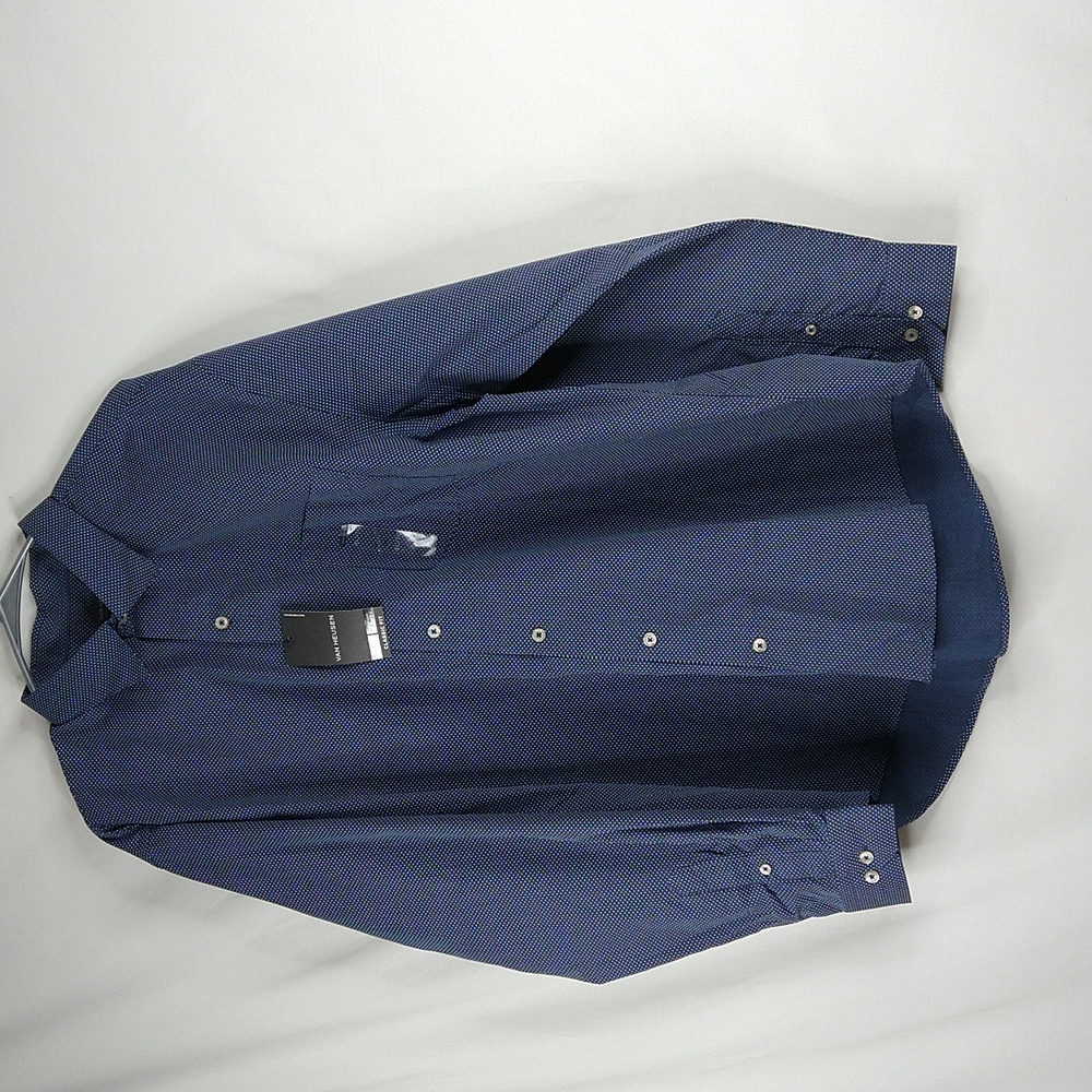 Van Heusen Navy / White Button Down Shirt Size: XL17-17 1/2